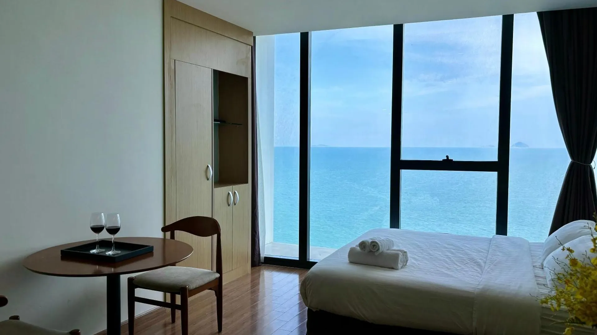 La Maison Starcity 1 Mins Walk To Beach Nha Trang Appartamento