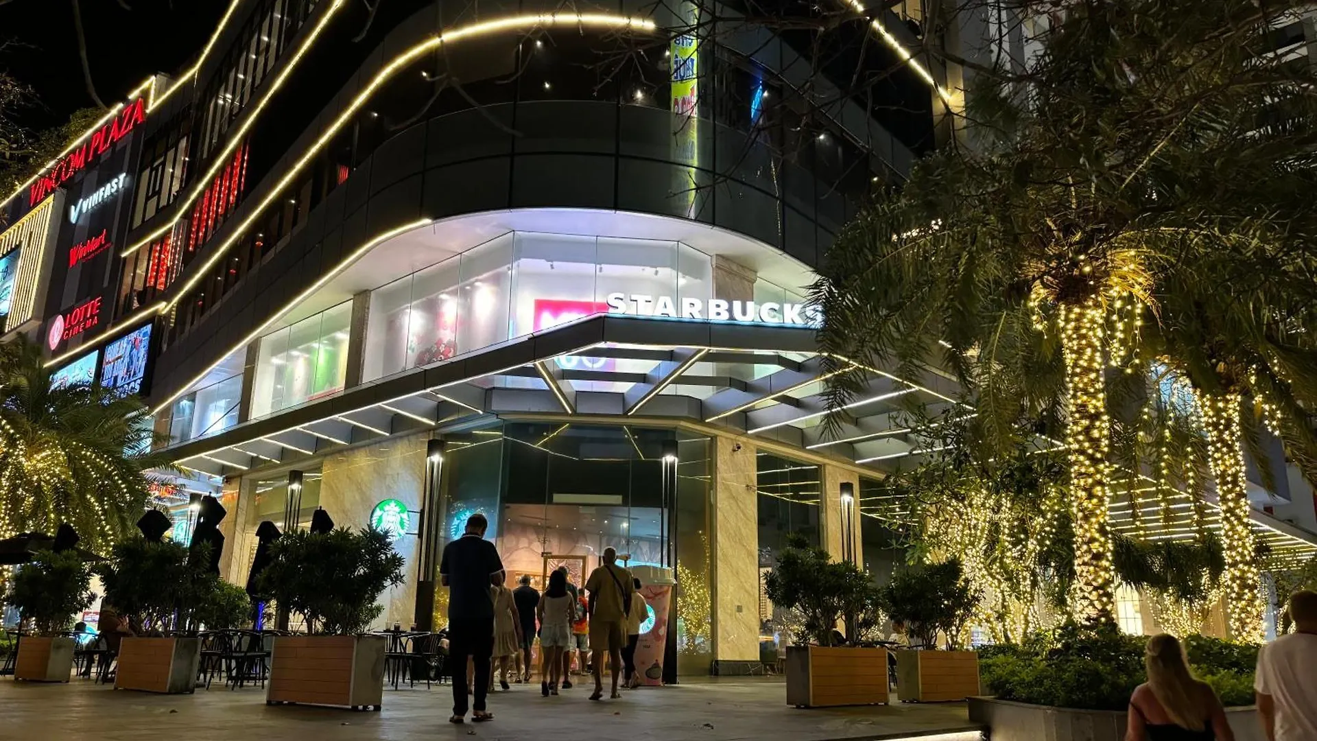 Appartamento La Maison Starcity 1 Mins Walk To Beach Nha Trang
