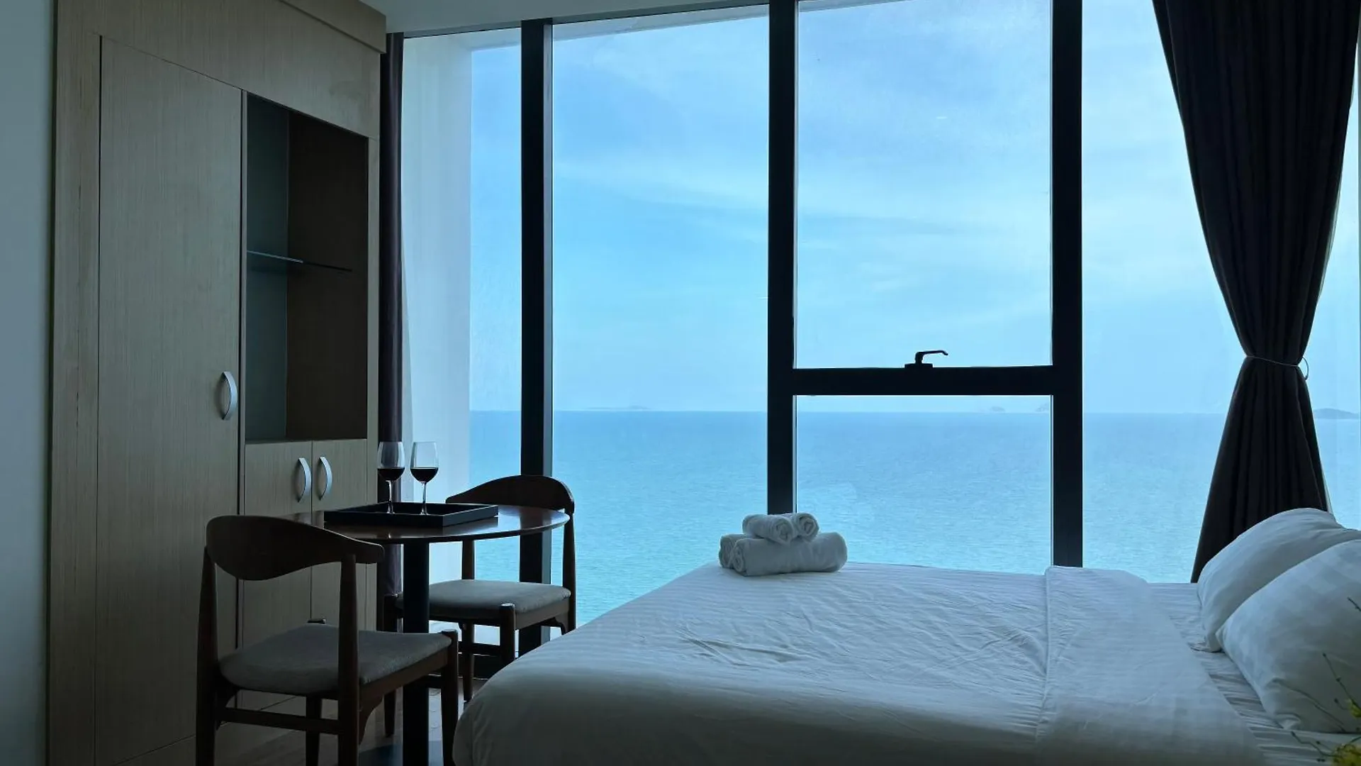 La Maison Starcity 1 Mins Walk To Beach Nha Trang Appartamento