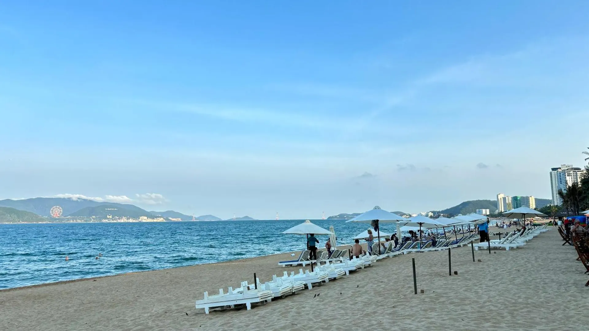 Appartamento La Maison Starcity 1 Mins Walk To Beach Nha Trang Vietnam
