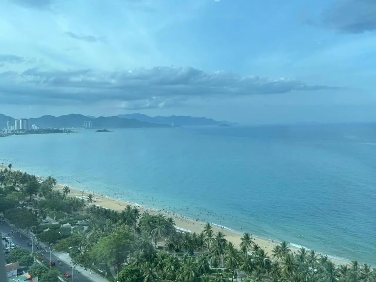 Appartamento La Maison Starcity 1 Mins Walk To Beach Nha Trang